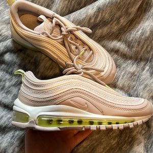 Women’s Air Max 97
